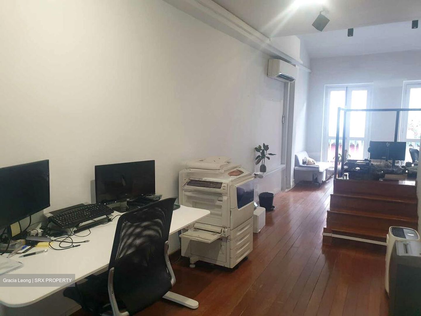 Telok Ayer Conservation Area (D1), Shop House #571662051